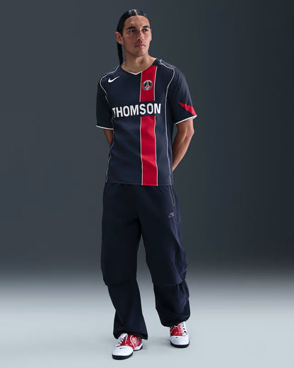Maillot Nike Total 90 PSG Reissue
2004/05 Bleu Marine